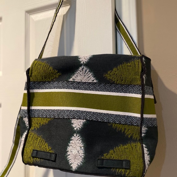 Dior Fall 2020 Tie-Die Messenger - Picture 2 of 2